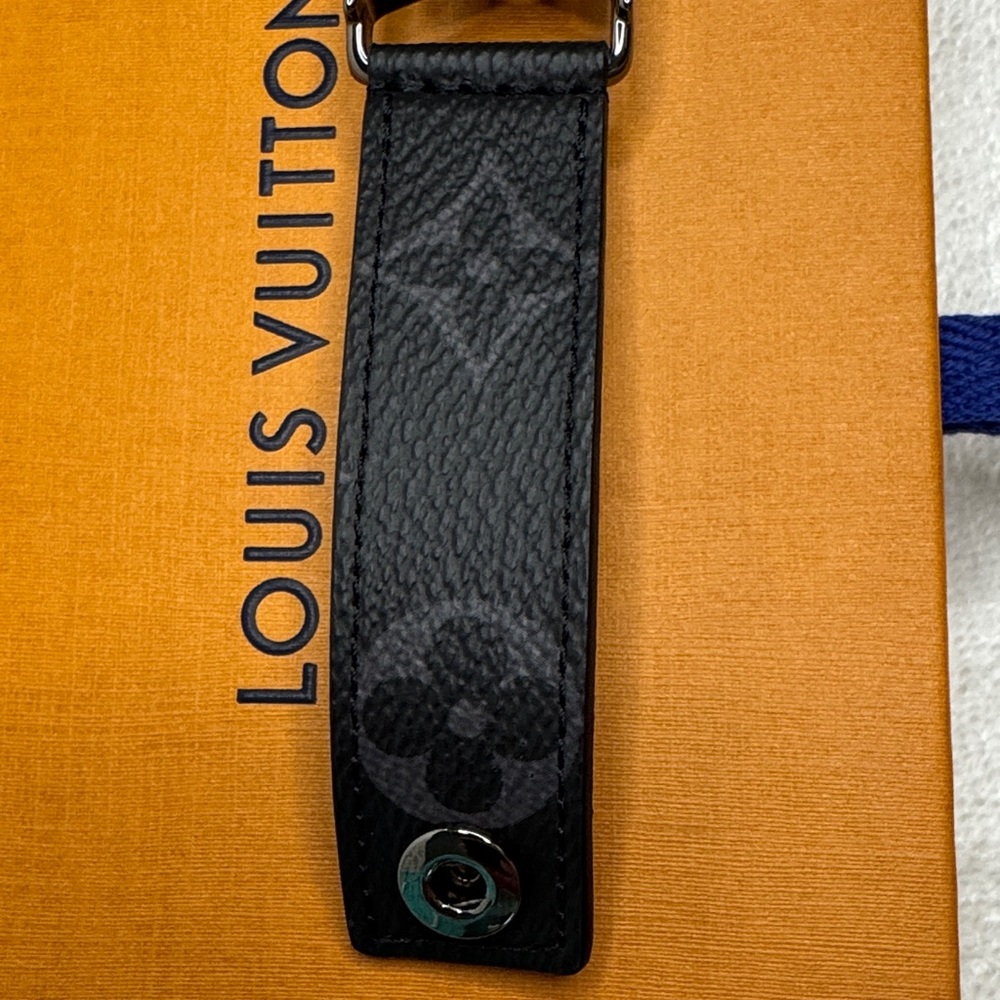 Louis Vuitton eclipse monogram bracelet - Picture 8 of 14